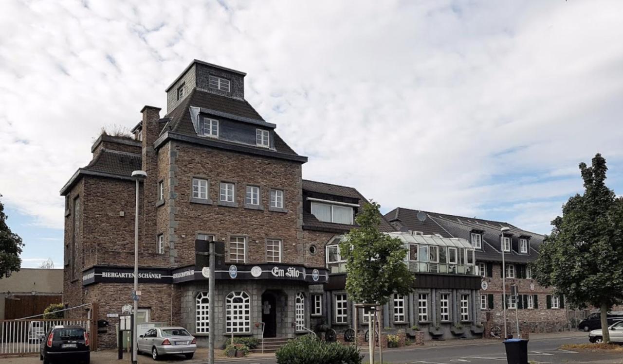 Vintage Hotel Koeln Pulheim - Kostenlose Parkplaetze Exterior photo